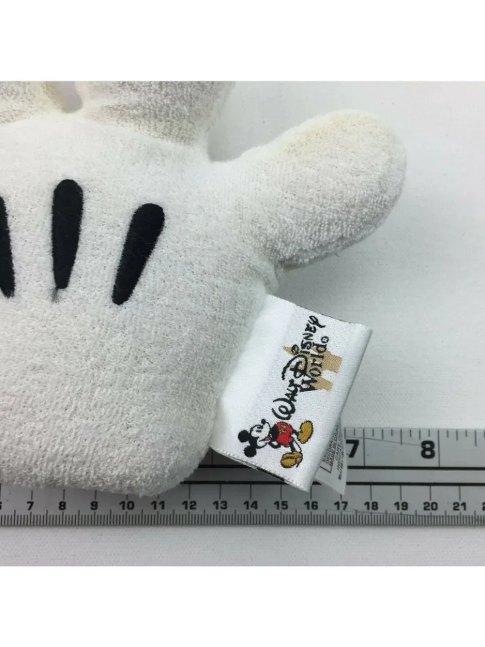 Walt Disney World Souvenir Mickey Mouse Scattered Parts Terry Cloth Sponge Bath